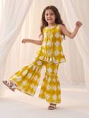 Mustard color option