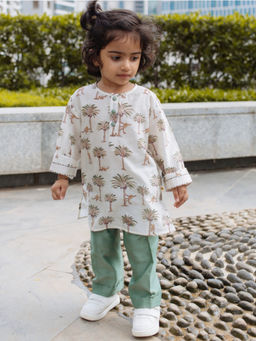 DULAAR - White Printed Straight Mid Waist Kurta & Pyjama