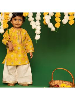 DULAAR - Mustard Printed Straight Mid Waist Kurti & Pant