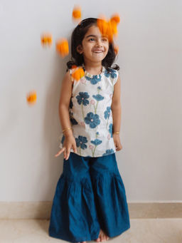 DULAAR - Teal Floral Flared Mid Waist Kurti & Sharara