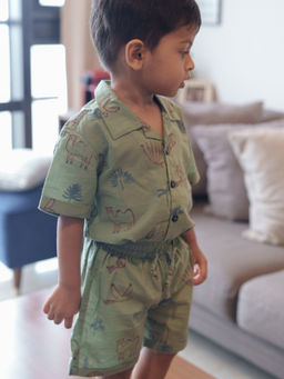 DULAAR - Green Printed Mid Waist Shirt & Shorts