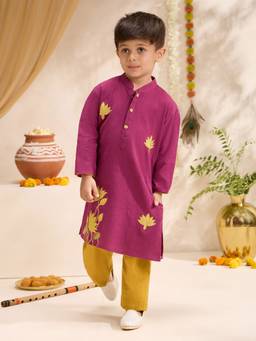 Vastramay - Magenta Embroidered Straight Mid Waist Kurta & Pant