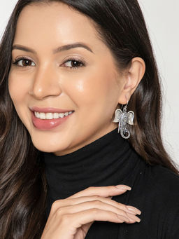 Studio One Love - Elephant Earrings Silver-Plated Drops and Danglers