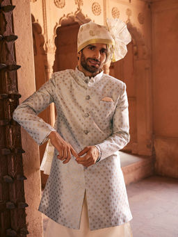 KISAH - Men Cream Sherwani Front Closure