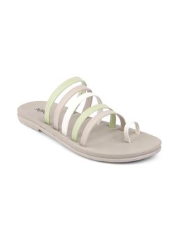 PEPPER - Green Flats