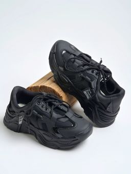 Shoetopia - Girls Black Sneakers