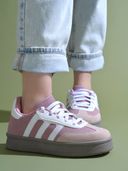 Pink color option, Currently selected