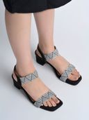 Black color option, Currently selected