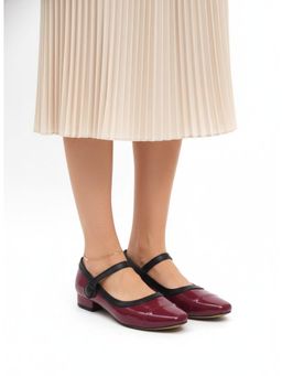 Shoetopia - Girls Maroon Classic Two-Tone Pump Heels