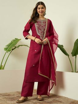 AVANSHEE - Pink Embroidered Silk Blend Kurta with Pant & Dupatta