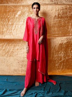 Ganga Fashions - Rani Pink Chanderi Silk Festive Kurta With Palazzo & Dupatta