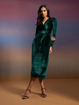 RSVP by Nykaa Fashion - Bottle Green Velvet Mock Wrap V Neck Full Sleeves Midi Dress