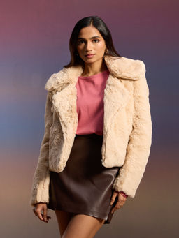 RSVP by Nykaa Fashion - Cream Solid Lapel Collar Faux Fur Full Sleeves Jacket