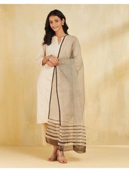 Fabindia - Cotton Silk Beige Bagru Printed Dupatta