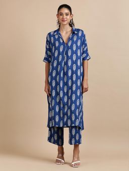 Black & Blah Blah - Blue Relaxed Fit Block Printed Kurta and Pant (Set of 2)