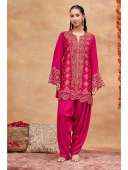 Dareiss - Pink Ahilya Gulnaar Hand Embroidered Banarasi Kurta with Dhoti