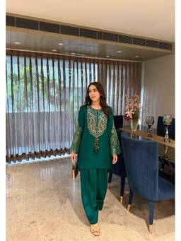 Dareiss - Green Panchganga Harit Hand Embroidered Banarasi Farshi Kurta with Salwar