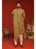 Green color option, Currently selected