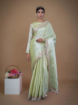 Huts and Looms - Olive Solid Saree
