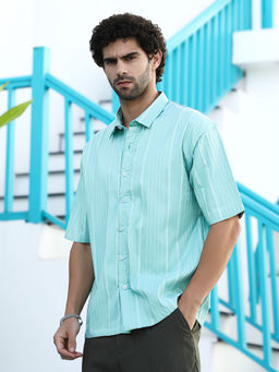 Campus Sutra - Men Aqua Stripes Casual Shirt