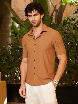 Campus Sutra - Men Brown Solid Casual Shirt