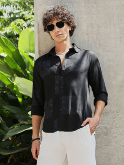Campus Sutra - Men Black Printed Casual Shirt
