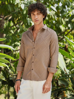 Campus Sutra - Men Beige Solid Casual Shirt