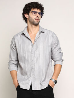 Campus Sutra - Men Grey Solid Casual Shirt