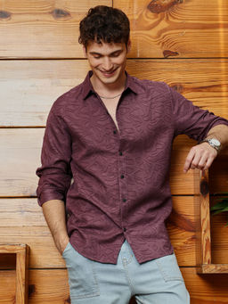 Campus Sutra - Men Purple Solid Casual Shirt