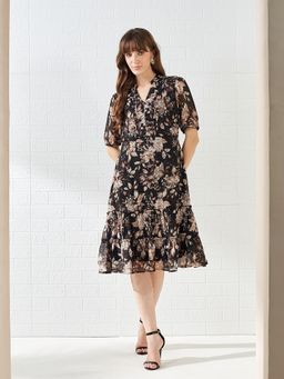 Latin Quarters - Women Black Half Sleeves V-Neck Printed Casual Dress