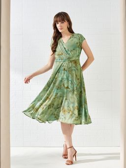 Latin Quarters - Women Green Cap Sleeves V-Neck Printed Casual Dress
