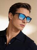 Blue color option, Currently selected