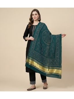 MUFFLY - Women Green Bandhani Inspired Gaji Art Silk Dupatta