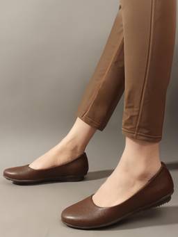 Liscott - Women Brown Comfortable Ballerina