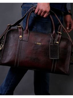 Strutt - Unisex Marin Handcrafted Maroon Leather Duffle Bag and Detachable Strap (Medium)