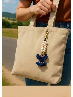 Strutt - Ocean Festival Cowrie Shell Travel Bag Charm (Medium)