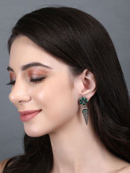 Auraa Trends - Elegant Oxidised Floral Green Drop Earrings For women