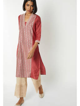 max - Red Embroidered Straight Kurta