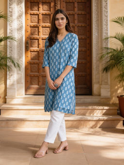Rangita - Women Blue Printed Kurta