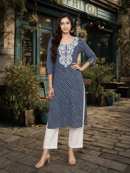 Rangita - Women Blue Embroidery Kurta