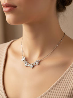 ToniQ - Zircon Heart Magnetic Clover Necklace - Silver