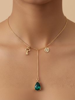 ToniQ - Golden Necklace With Green Stone Pendant And Heart Charm
