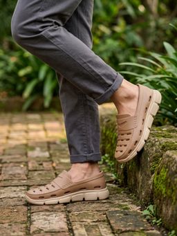 Red Tape - Men's EVA Comfort Brown Loafers