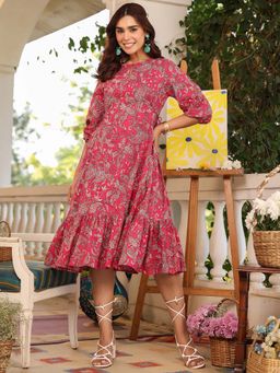 Janasya - Women's Pink Pure Cotton Floral Printed Tiered Dress
