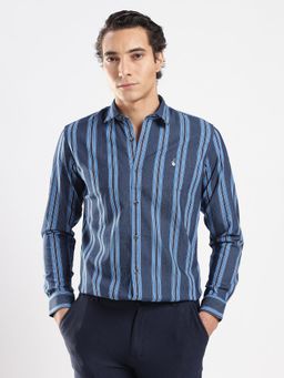 MR BUTTON - Men Blue Slim Fit Striped Casual Shirt