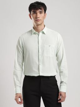 MR BUTTON - Men Green Relaxed Opaque Casual Shirt