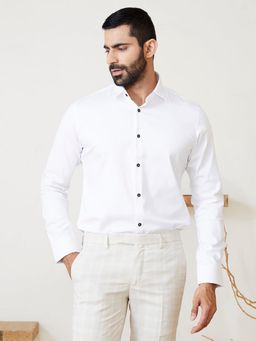 MR BUTTON - Men White Relaxed Opaque Casual Shirt
