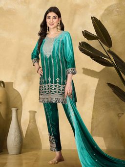 Gahan - Firoji Green Ombre DChinon Zari Embroidered Kurta with Pant & Dupatta