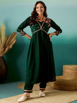 Gahan - Green Vichitra Zari Embroidered Kurta with Pant