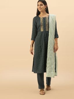 Gahan - Grey Uppada Silk with Yoke Design Unstitched Dress Material with Dupatta
